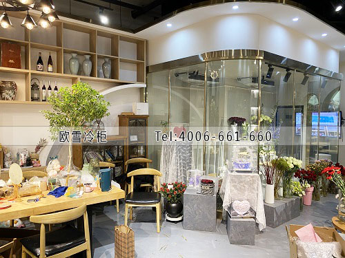 鮮花玻璃庫(kù)房.jpg 鮮花玻璃庫(kù)房.jpg