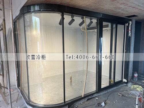 鮮花玻璃庫房.jpg