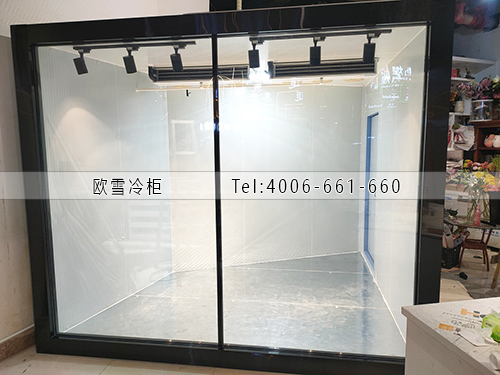 玻璃冷庫(kù).jpg 玻璃冷庫(kù).jpg