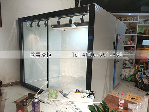 玻璃花房.jpg 玻璃花房.jpg